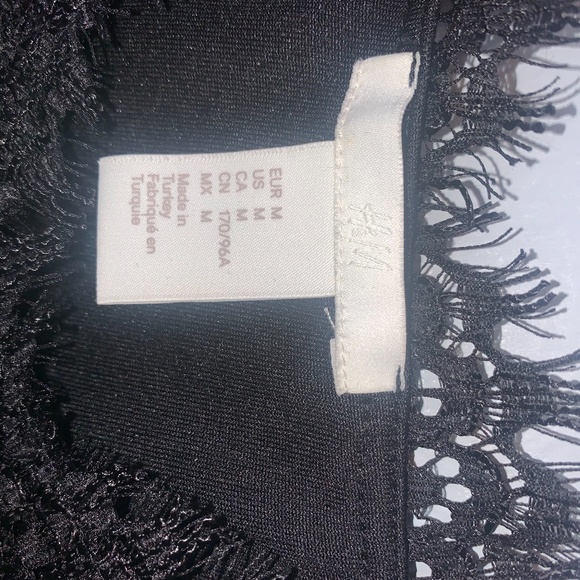 NWOT ADORABLE BLACK VELVET LACEY TOP - Picture 3 of 3
